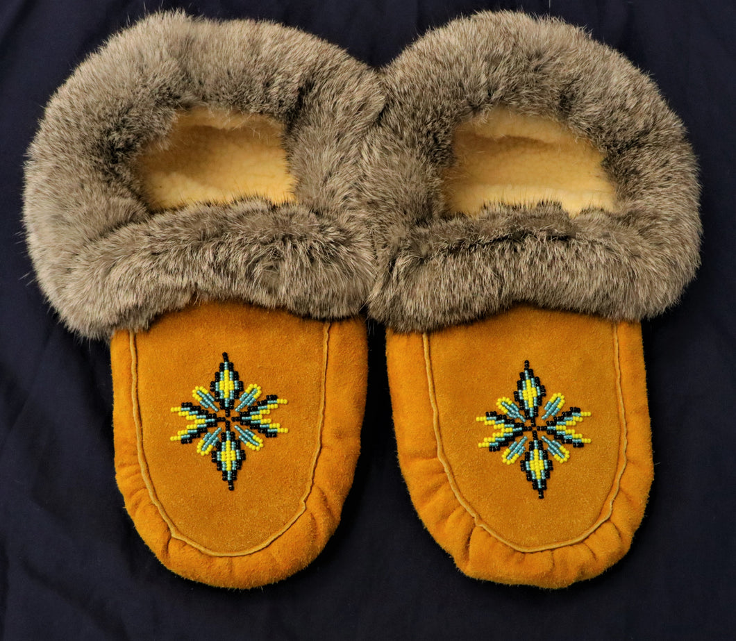 SIZE 11 MOCCASINS