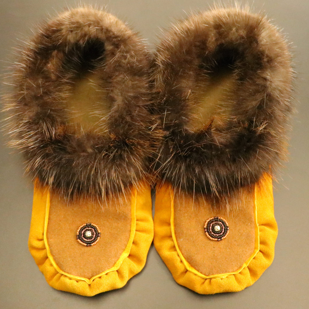SIZE 12 MOCCASIN (BEAVER FUR) men's size 12